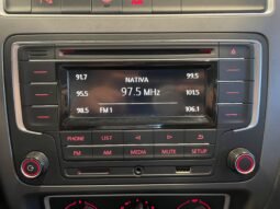 Volkswagen Fox Comfortline 1.6 completo