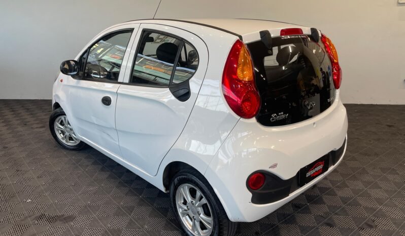 Chery QQ Look 2018 completo