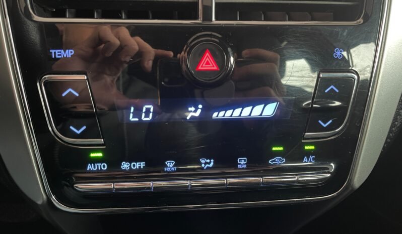 Toyota Yaris XLS 2019 completo