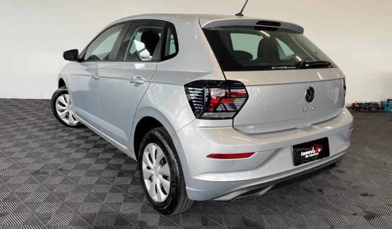 Volkswagen Polo MPI 2024 completo