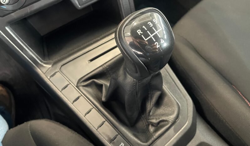 Volkswagen Polo MPI 2024 completo