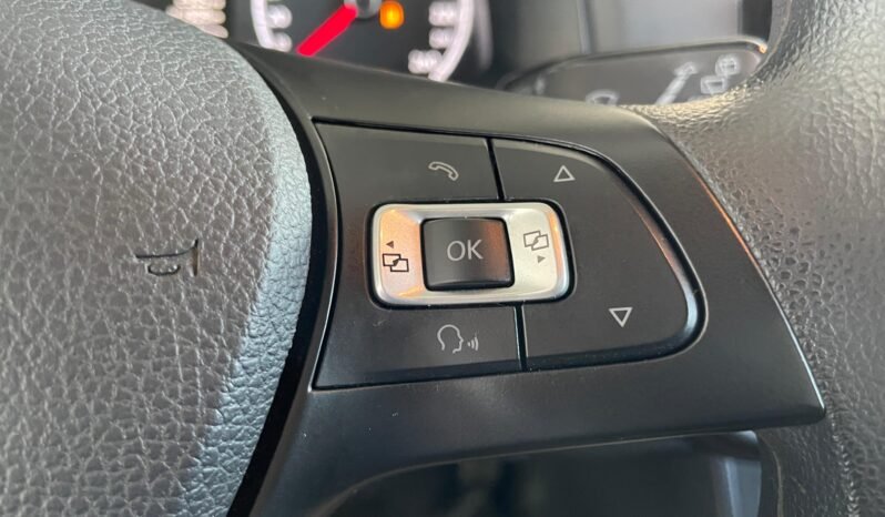 Volkswagen Polo Track completo