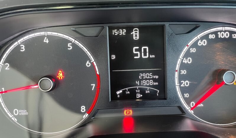 Volkswagen Polo Track completo