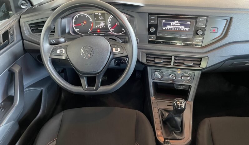 Volkswagen Polo Track completo
