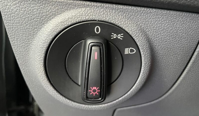 Volkswagen Polo Track completo