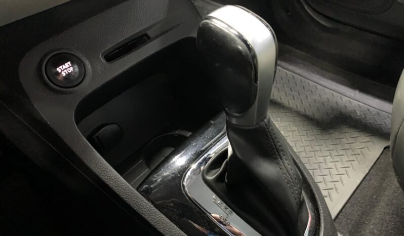 Renault Captur Intense completo
