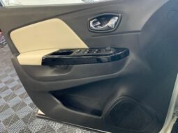 Renault Captur Intense completo