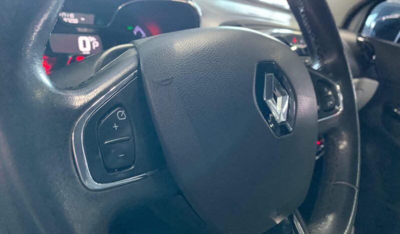 Renault Captur Intense completo