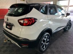 Renault Captur Intense completo