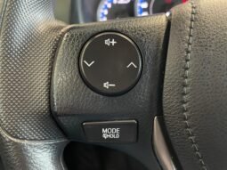 Toyota Yaris XL completo