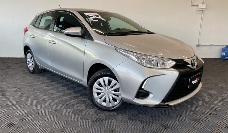 Toyota Yaris XL completo