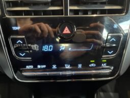 Toyota Yaris XL completo