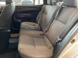 Toyota Yaris XL completo