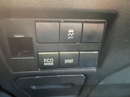 Toyota Yaris XL completo