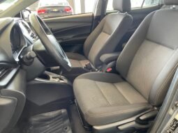 Toyota YARIS XL Sedan completo