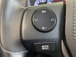 Toyota YARIS XL Sedan completo