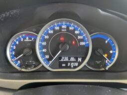 Toyota YARIS XL Sedan completo