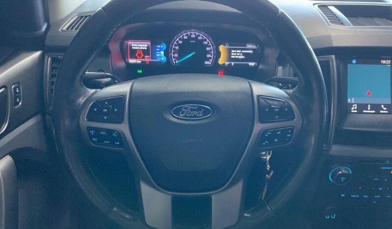 Ford Ranger XLT completo