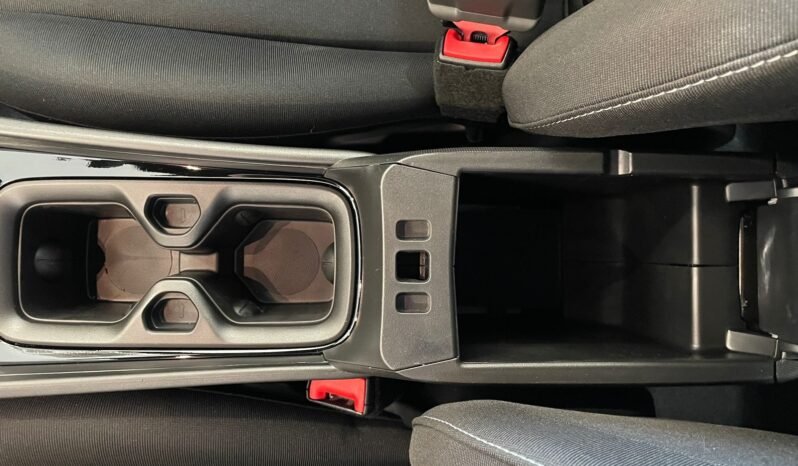 Fiat Fastback Turbo 200 CVT completo