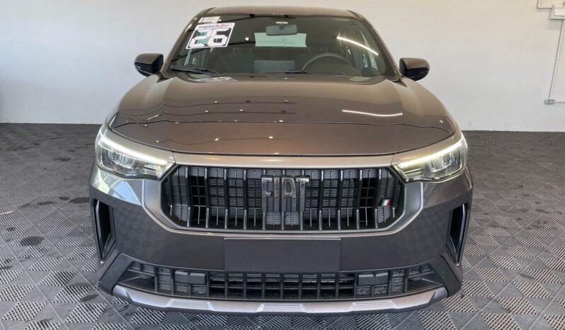 Fiat Fastback Turbo 200 CVT completo