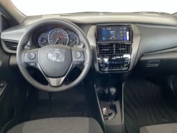 Toyota Yaris XL completo