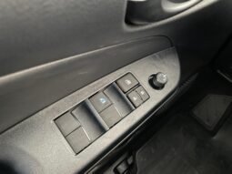 Toyota Yaris XL completo