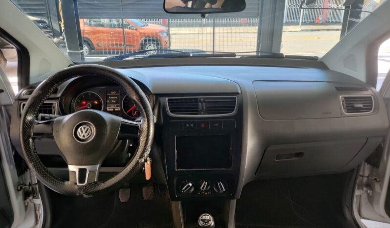 Volkswagen CROSSFOX 1.6 Mi completo