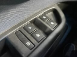 Chevrolet Onix Hatch LTZ completo