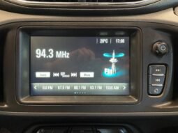 Chevrolet Onix Hatch LTZ completo