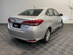 Toyota YARIS XL Sedan 1.5 completo