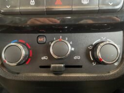 Renault Kwid Outsider completo