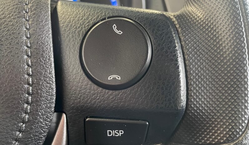 Toyota YARIS XL Sedan completo