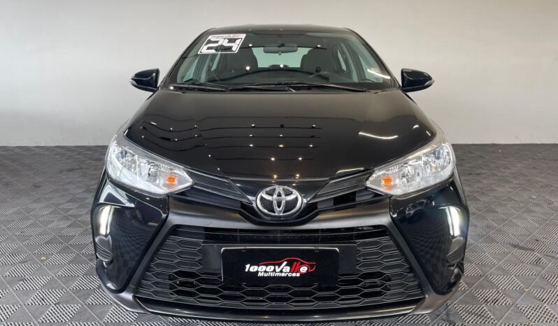 Toyota YARIS XL Sedan completo