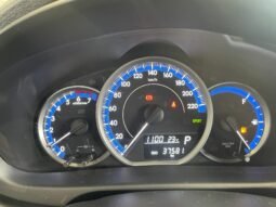 Toyota YARIS XL Sedan completo