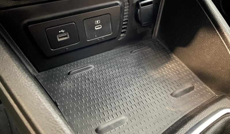 Renault Duster Intense Plus completo
