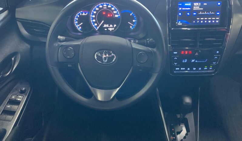Toyota YARIS XL 1.5 completo