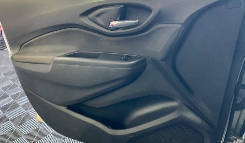 Chevrolet PRISMA Sed. LT completo