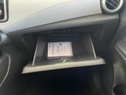 Nissan Versa Sense completo