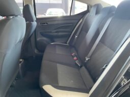 Nissan Versa Sense completo