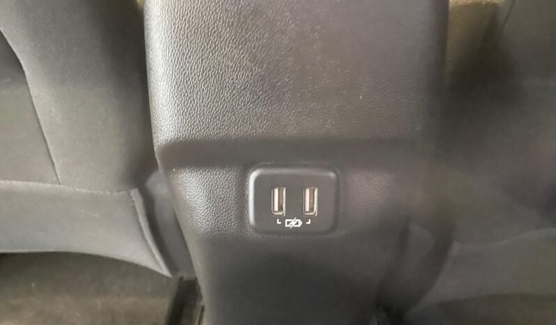 Chevrolet Onix LT 2020 completo