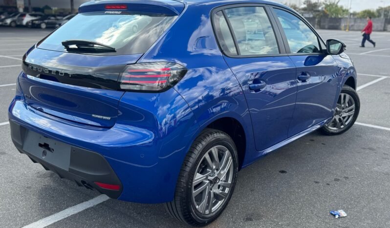 Peugeot 208 Allure completo