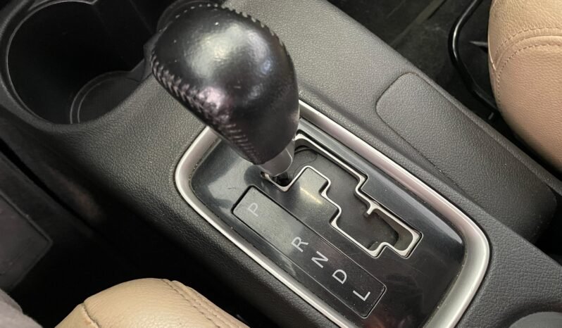 Mitsubishi Outlander GT completo