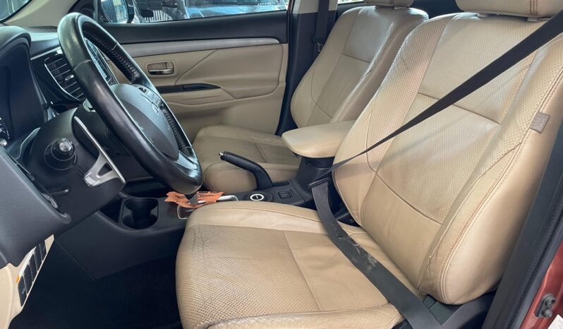 Mitsubishi Outlander GT completo