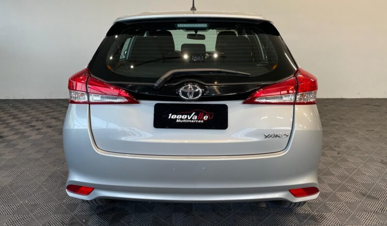 Toyota YARIS XL Flex completo