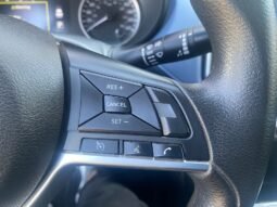 Nissan Versa Advance completo