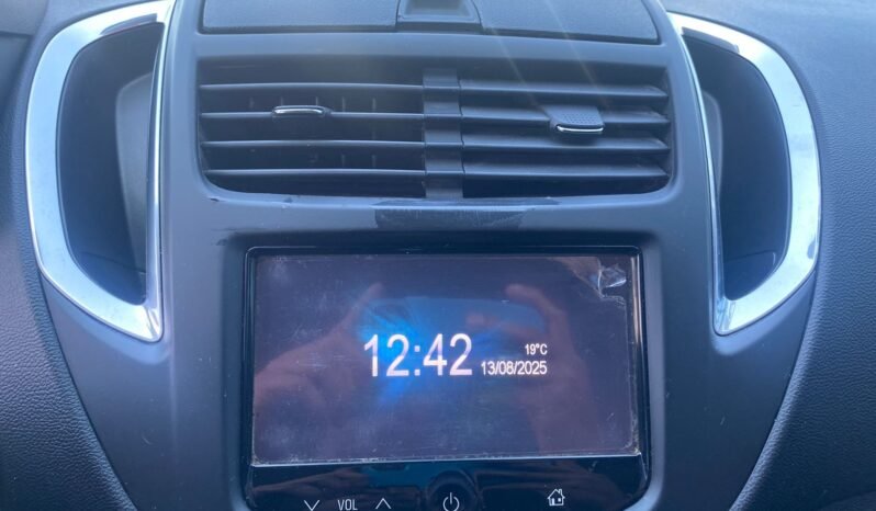 Chevrolet Tracker LTZ completo