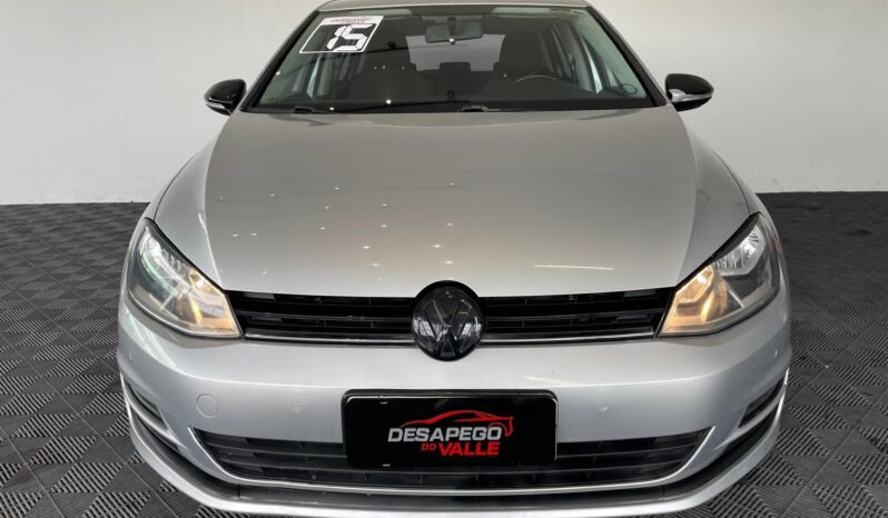 Volkswagen Golf Comfortline TSI completo