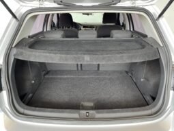 Volkswagen Golf Comfortline TSI completo