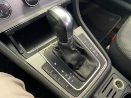 Volkswagen Golf Comfortline TSI completo