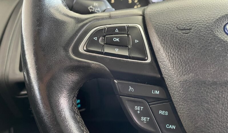 Ford Focus SE Plus 2018 completo